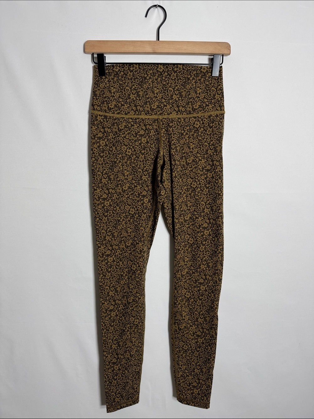 WAP104 {Everlane} "Perform" Brown Black Mini Floral Yoga Leggings Pants